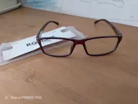 Frame kacamata ukuran netral