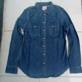 Jual kemeja wanita Levis Made in srilangka original