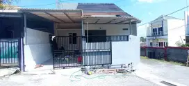 Rumah siap huni hook dekat RS hermina Banyumanik
