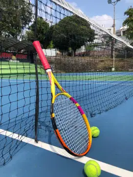 raket tenis babolat pure aero rafa lite