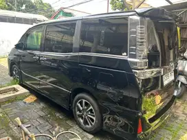 Toyota Voxy 2018 Bensin