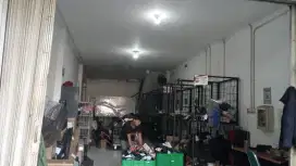 Di butuhkan kurir motor pria & wanita (goto logisti)GTL
