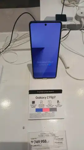 Samsung Galaxy Flip7 12/256GB