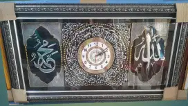 Kaligrafi motif jam ayat kursi melingkar