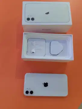 Iphone 11 128gb emang begitu murah