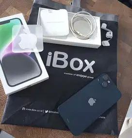 iPhone 14 Plus 128GB Midnight Black Resmi iBox Kondisi Mulus, Fullset