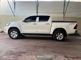 Toyota Hilux double cabin 4x4 tipe G