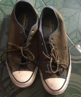 Sepatu Converse 70 Moutain Chuck