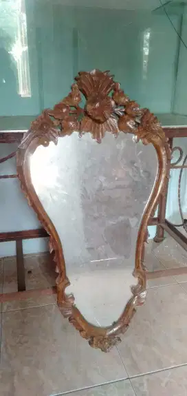 Cermin Kayu ukiran antik