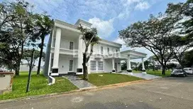 RUMAH BARU DESAIN AMERICAN CLASSIC MURAH