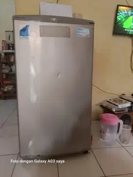 Freezer susun aqua nirmal