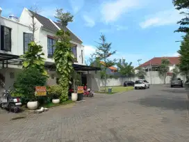 Rumah 2 lantai grand harvest