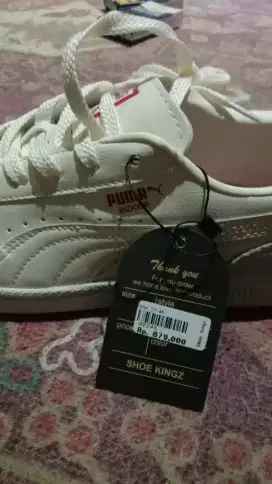 Sepatu pria merk puma Jenis tipe puma indoor og frosted ivory