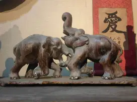 Patung Gajah Kayu Swanci Gunung
