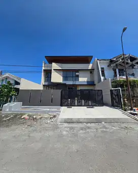 Rumah Kertajaya Indah Timur NEW MINIMALIS ROW 4 MOBIL