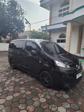 Nissan Evalia 2012 Bensin