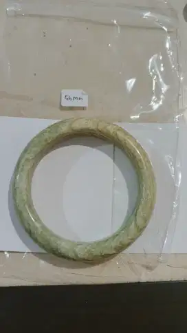 gelang bangle Xiu Yu jade