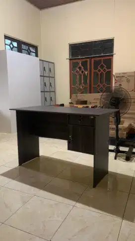 Ready Meja Kantor Kerja Termurah Terlaris Siap Antar
