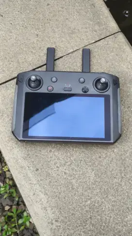 DJI mavic 2 pro smart controller