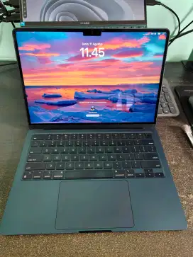 Macbook Air M2 8/256 Gb