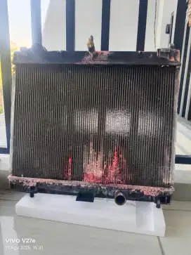 Radiator bekas ori