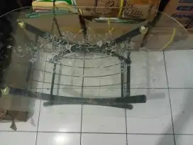 Meja kaca bekas bagus