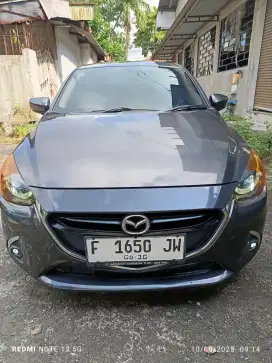 Dijual Mazda 2 R Skyactive 2020 Warna Platinum Terawat Nyaman Sekali