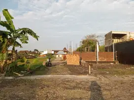Rumah Besar Lapang Mewah Strategis Kwalitas Premium dekat UPN,Pakuwon