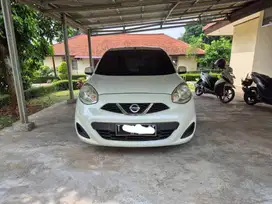 Nissan March 1.2 A/T Tahun 2015