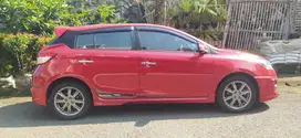 Yaris 2015 TRD Sportivo Manual