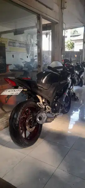 Yamaha R 15 thn 2018 cash Bali dharma motor