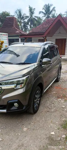 Suzuki XL7 2023 Bensin