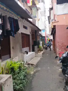 Rumah tinggal di Menteng dalam