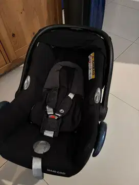 Maxi Cosi Baby Carrier