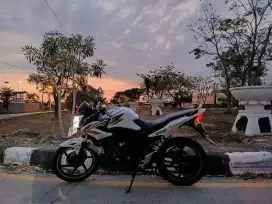 Honda CB 150R tahun 2013
