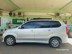 Dijual Cepat! Toyota Avanza 2009 Manual - Siap Pakai!