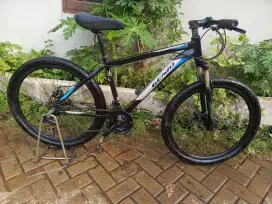 Sepeda MTB Genio aloy