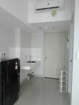 Disewa  Apartemen SpringLake Summarecon Bekasi