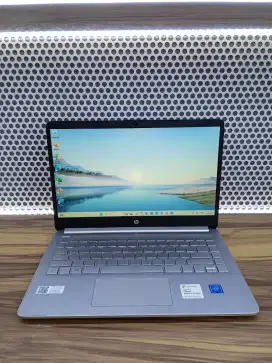 Bismillah Laptop HP14S-DQ0508TU intel N4120 Ram4GB SSD NVME 256GB Slim
