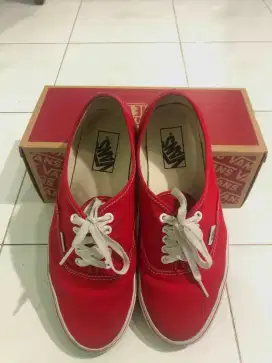 vans authentic red