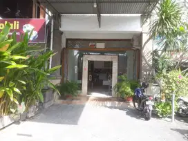 Ruko 3 Lantai di Jalan Merdeka Renon dekat Plaza Renon
