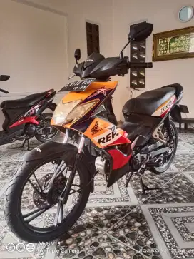 Honda blade 110 REPSOL 2009 pajak hidup kilometer jalan semua