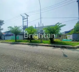 EX-PABRIK JALAN RAYA BERBEK INDUSTRI WARU dkt tol sier tropodo brigjen