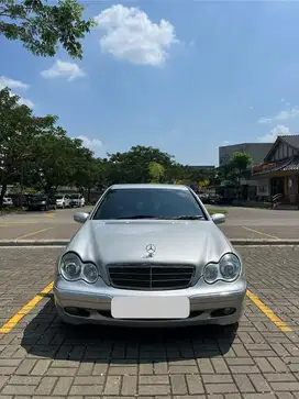 Mercedes-Benz C240 2002 Bensin