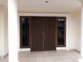 Dijual Rumah 2 Lantai di Taman Surya 2 bisa NEGO