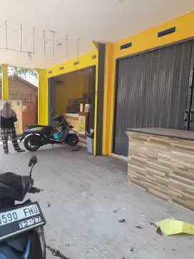 Di jual ruko aktif dipinggir jln letak strategis