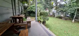 Disewakan Rumah Terawat Strategis Jln. Setiabudi Kota Bandung