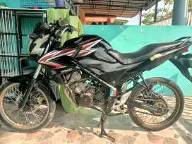 Cb 150R StreetFire 2013