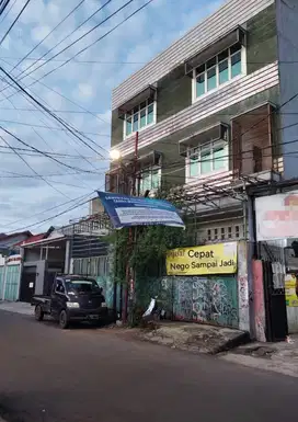 Ruko murah 3.5 lantai di bungur Senen