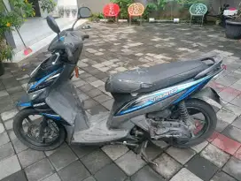 Jual cepat vario th2013 surat2 lengkap pjak hidup 6,5 jt neggo